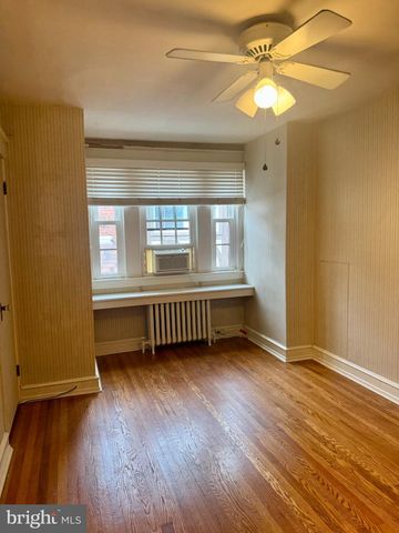 8235 BROOKSIDE RD, Elkins Park, PA 19027