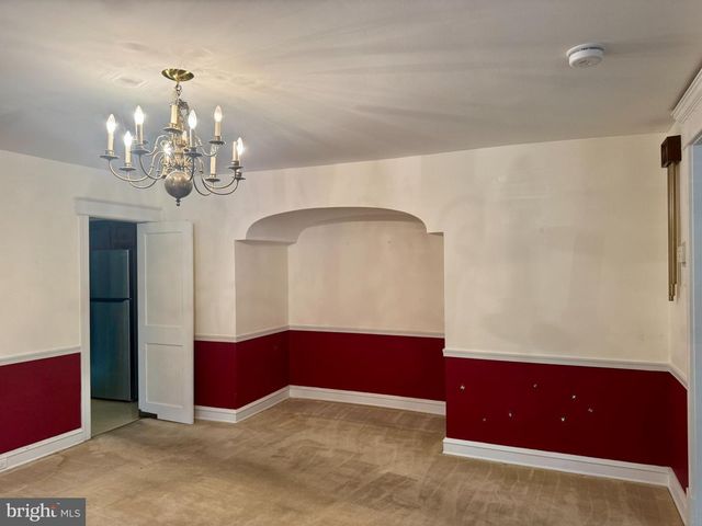 8235 BROOKSIDE RD, Elkins Park, PA 19027