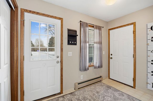 33214 Nueman Court, Lindstrom, MN 55045