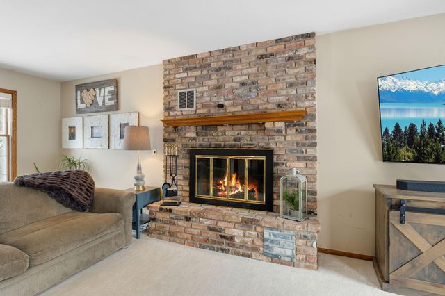 33214 Nueman Court, Lindstrom, MN 55045