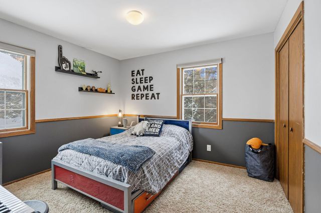 33214 Nueman Court, Lindstrom, MN 55045