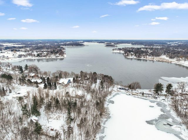 33214 Nueman Court, Lindstrom, MN 55045