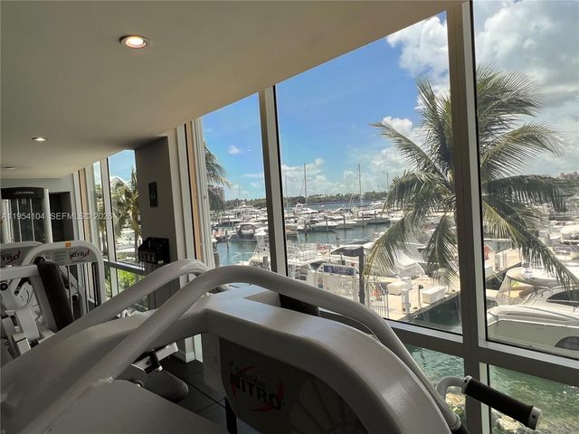 90 Alton Rd 2110, Miami Beach, FL 33139