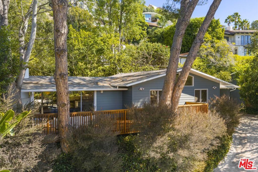2856 Nichols Canyon Road, Los Angeles, CA 90046 — photo 3