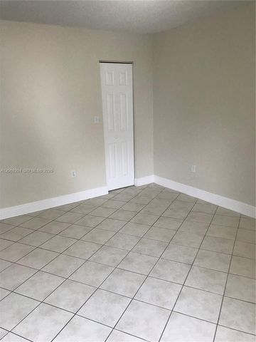 7125 NW 186th Street B106, Hialeah, FL 33015