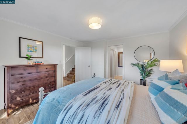 2633 Chelsea Dr, Oakland, CA 94611