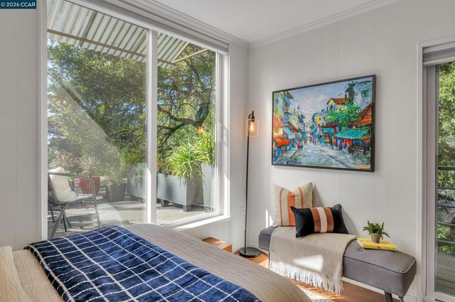 2633 Chelsea Dr, Oakland, CA 94611