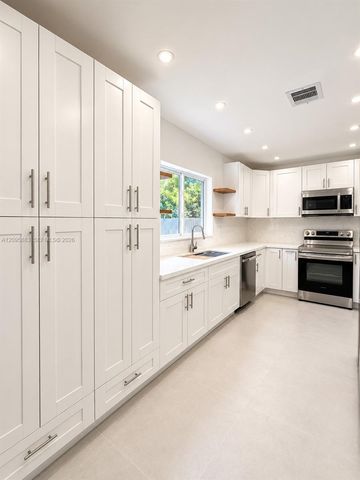 710 NW 176th Terrace, Miami Gardens, FL 33169