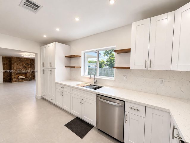 710 NW 176th Terrace, Miami Gardens, FL 33169