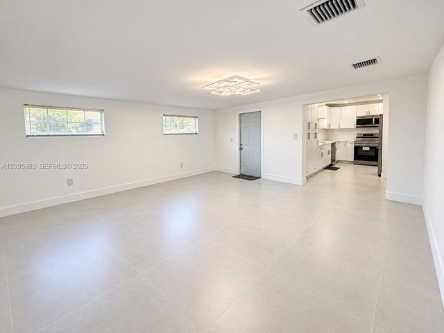 710 NW 176th Terrace, Miami Gardens, FL 33169