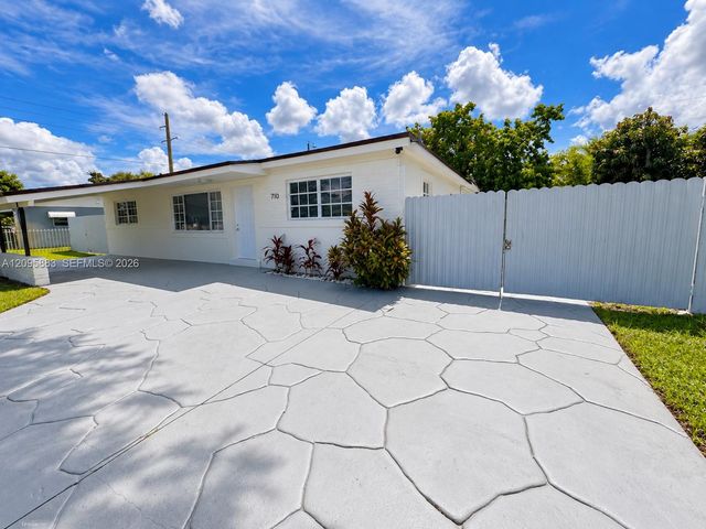 710 NW 176th Terrace, Miami Gardens, FL 33169