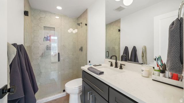 6756 W 10050 N, Highland, UT 84003