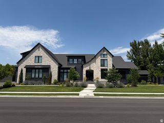 6756 W 10050 N, Highland, UT 84003