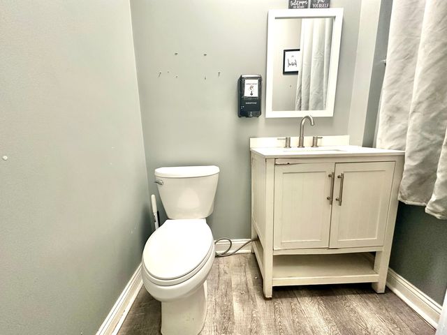 9202 S Cottage Grove Avenue, Chicago, IL 60619