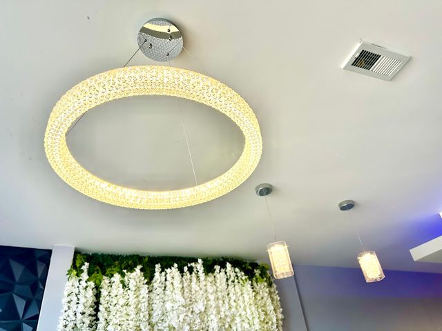 9202 S Cottage Grove Avenue, Chicago, IL 60619