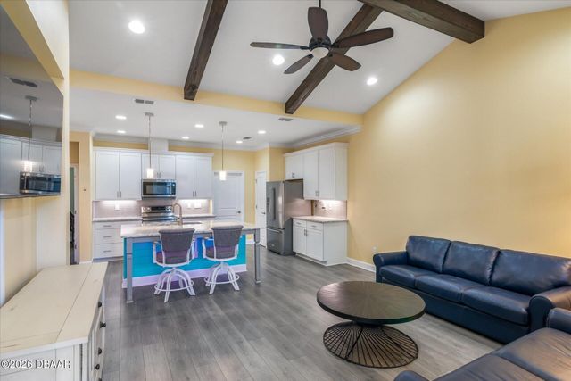 485 Margaritaville Avenue, Daytona Beach, FL 32124