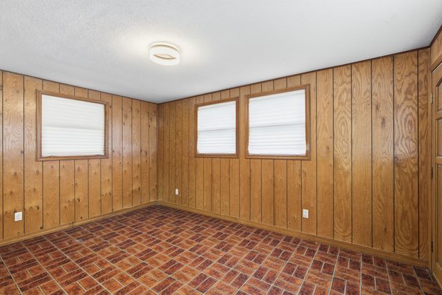 401 Linden Avenue, Monett, MO 65708