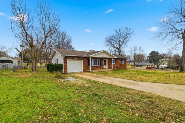 401 Linden Avenue, Monett, MO 65708