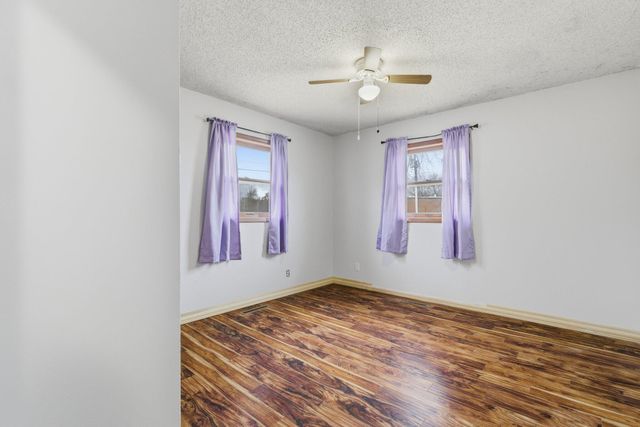 401 Linden Avenue, Monett, MO 65708