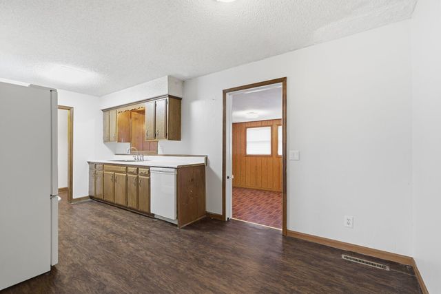 401 Linden Avenue, Monett, MO 65708