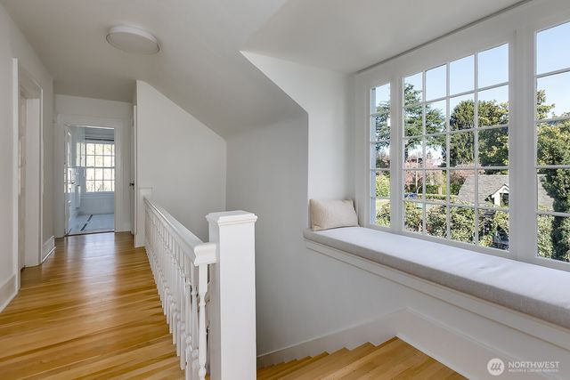 624 35th Avenue, Seattle, WA 98122
