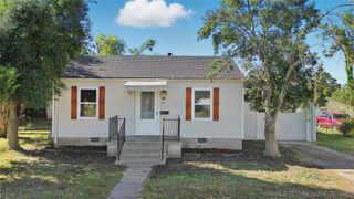 417 E Will Rogers Street, Claremore, OK 74017