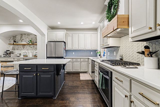 7315 Venice Drive 2, Grand Prairie, TX 75054