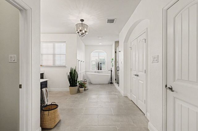 7315 Venice Drive 2, Grand Prairie, TX 75054