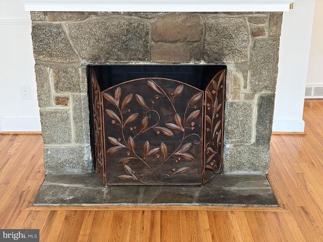 721 EDGEMOOR RD, Wilmington, DE 19809