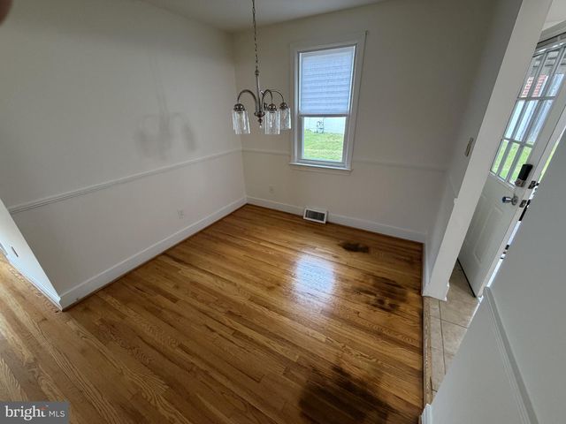 721 EDGEMOOR RD, Wilmington, DE 19809