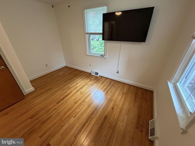 721 EDGEMOOR RD, Wilmington, DE 19809