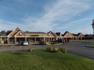 1530 E HINTZ Road, Arlington Heights, IL 60004