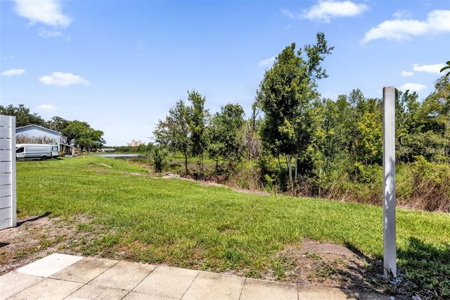 2037 WATERLEAF STREET, Orlando, FL 32837