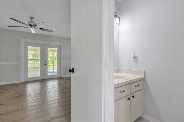2037 WATERLEAF STREET, Orlando, FL 32837