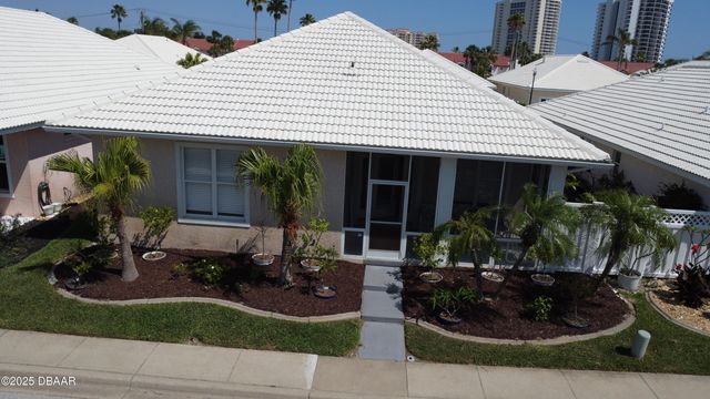 169 Key Colony Court, Daytona Beach, FL 32118