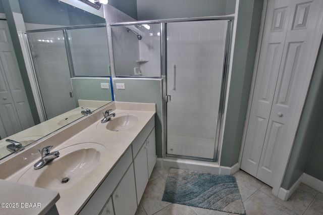 169 Key Colony Court, Daytona Beach, FL 32118