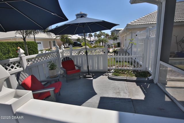 169 Key Colony Court, Daytona Beach, FL 32118