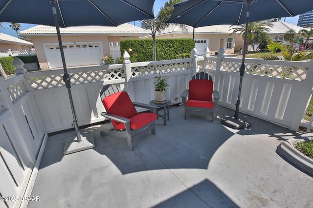 169 Key Colony Court, Daytona Beach, FL 32118