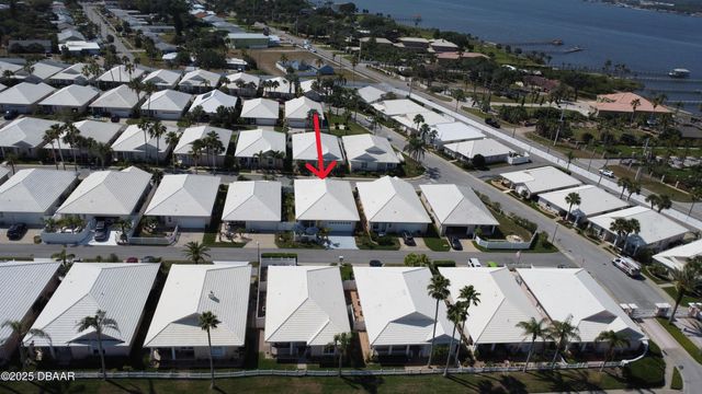 169 Key Colony Court, Daytona Beach, FL 32118