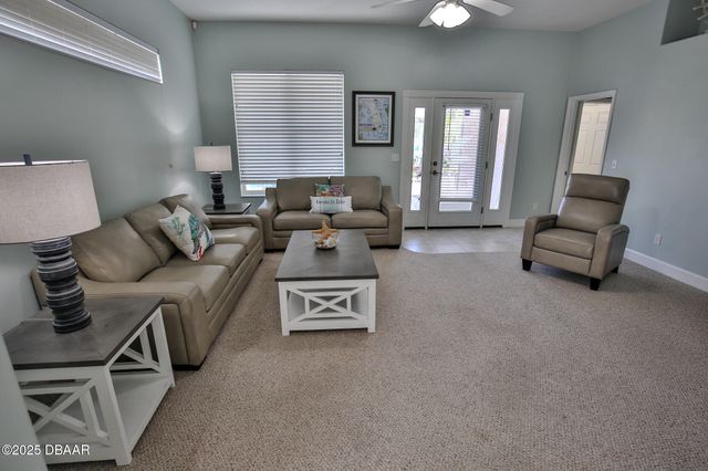 169 Key Colony Court, Daytona Beach, FL 32118