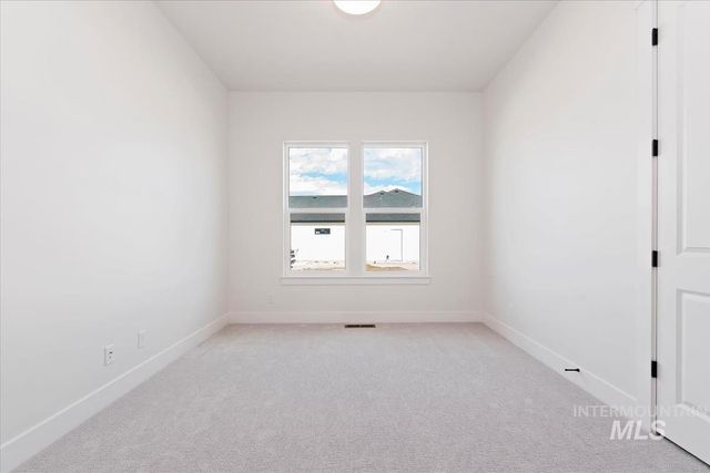 7096 W Newton St, Eagle, ID 83616