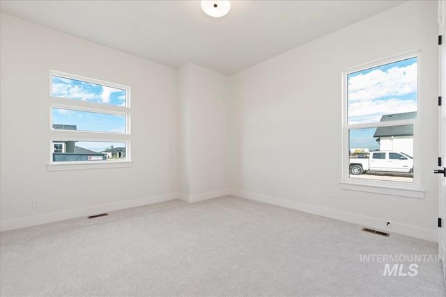 7096 W Newton St, Eagle, ID 83616