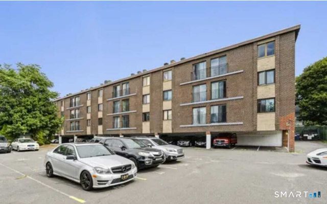 393 Laurel Avenue 210, Bridgeport, CT 06605