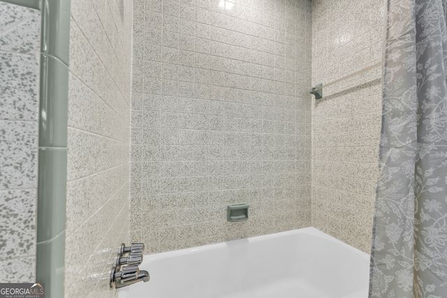 998 Rosedale Street, Toccoa, GA 30577