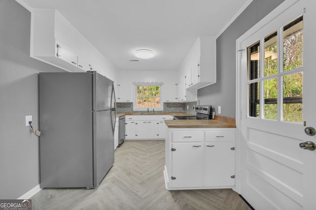 998 Rosedale Street, Toccoa, GA 30577