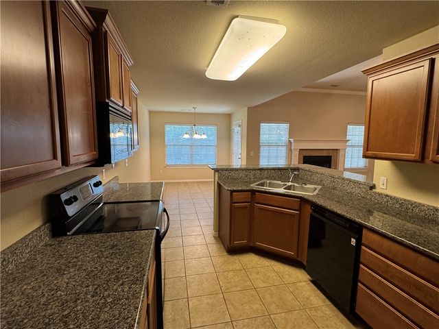 298 James Drive, Centerton, AR 72719