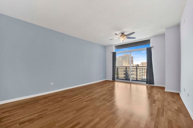 1134 W Granville Avenue 919, Chicago, IL 60660