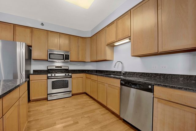 1134 W Granville Avenue 919, Chicago, IL 60660