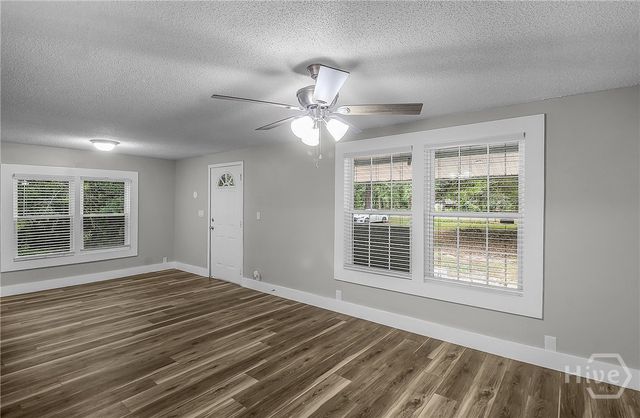 123 2nd Avenue, Midway, GA 31320