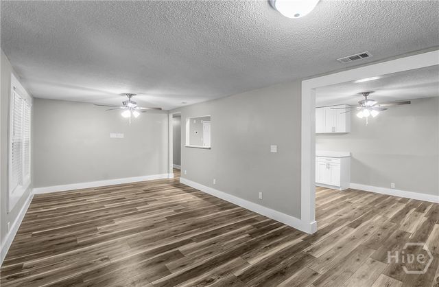 123 2nd Avenue, Midway, GA 31320